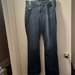 Old navy size 10 mid-rise curvy profile jeans